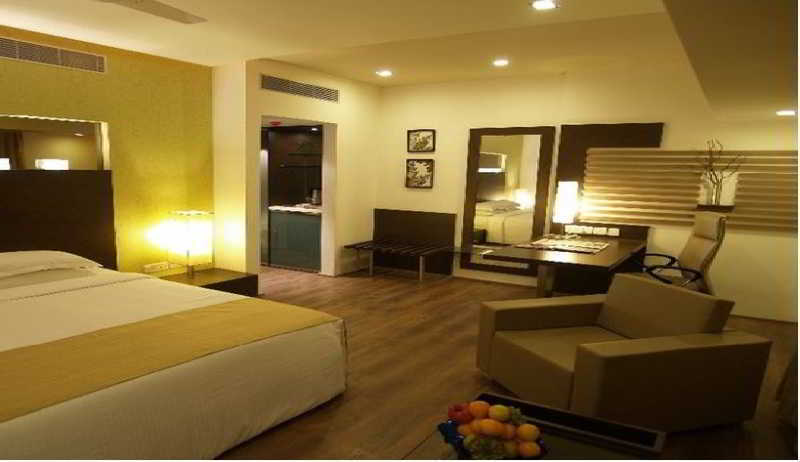 Ramada By Wyndham Chennai Egmore Ченнаї Екстер'єр фото