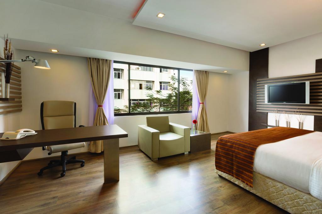 Ramada By Wyndham Chennai Egmore Ченнаї Екстер'єр фото