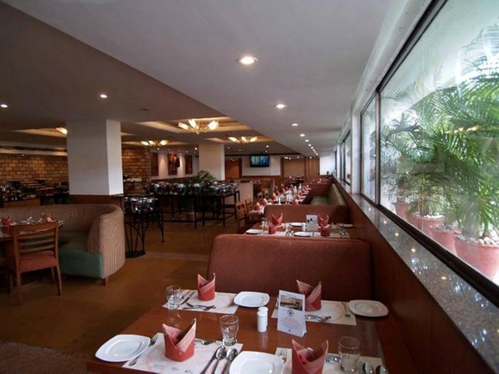 Ramada By Wyndham Chennai Egmore Ченнаї Екстер'єр фото