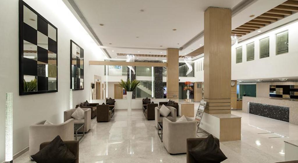 Ramada By Wyndham Chennai Egmore Ченнаї Екстер'єр фото