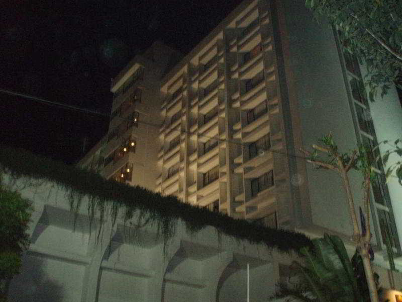 Ramada By Wyndham Chennai Egmore Ченнаї Екстер'єр фото